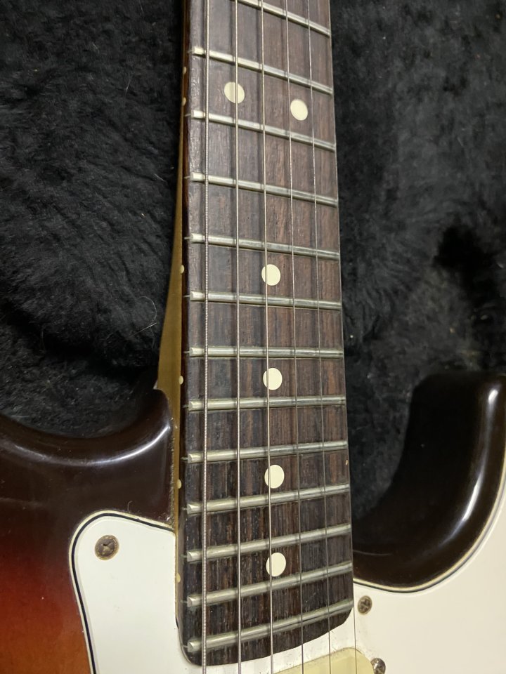 Fender Stratocaster Plus de segunda mano · Foto 3 de 5 · Alicante · 1450 €