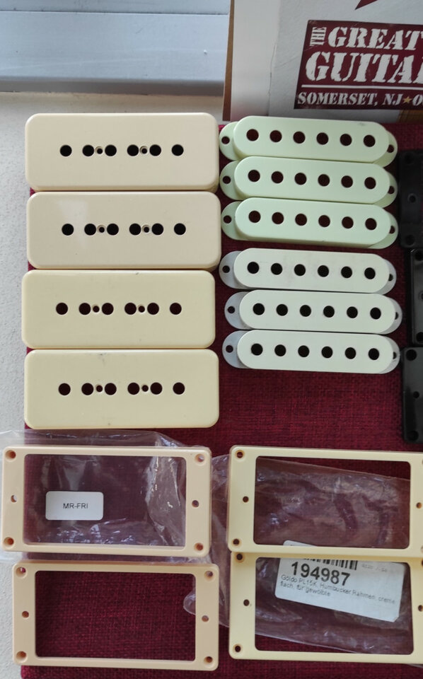 Sets de marcos para pastillas de guitarra