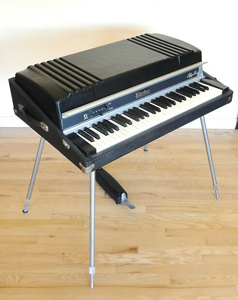 Fender Rhodes 73 y 54 restaurados por Jebi-Rhodes