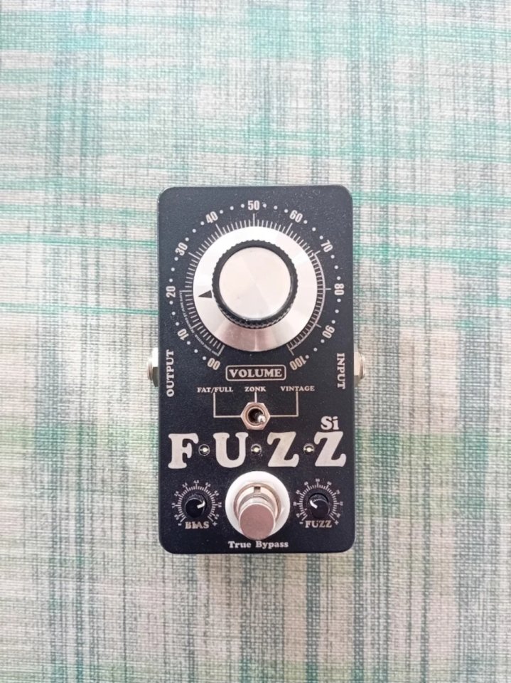 King Tone Mini Fuzz Si de segunda mano · Barcelona · 225 €