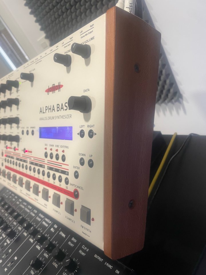 Jomox Alpha Base de segunda mano · Foto 3 de 5 · Valladolid · 1000 €