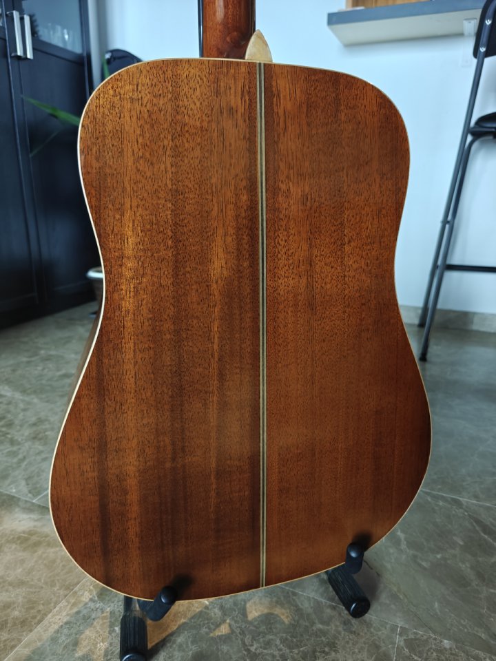 M. Suzuki FW523 (1980) – Tapa Sólida / Estilazo Martin D-28 - IMPECABLE de segunda mano · Foto 7 de 10 · Málaga · 850 €
