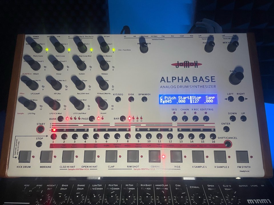 Jomox Alpha Base de segunda mano · Foto 4 de 5 · Valladolid · 1000 €