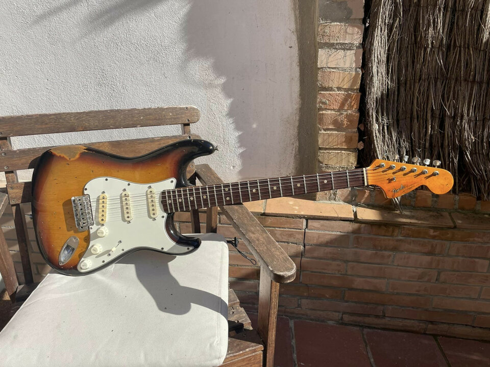 Fender Stratocaster 1966 - 197?