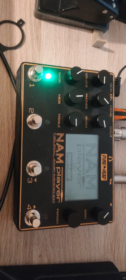 Dimehead NAM PLAYER de segunda mano · Foto 1 de 4 · Madrid · 365 €