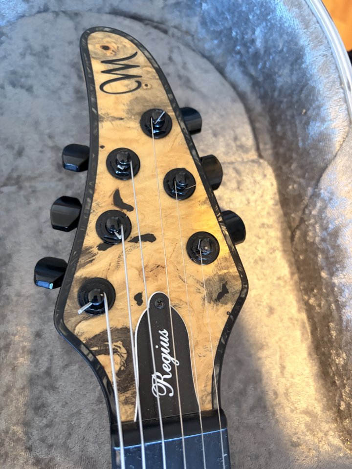 Mayones Regius de segunda mano · Foto 2 de 2 · Alicante · 2400 €