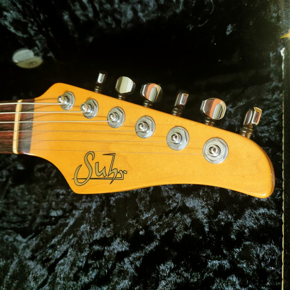 Suhr Classic strat