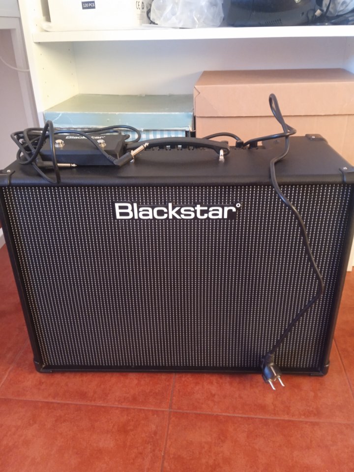 Blackstar id core 100 stereo