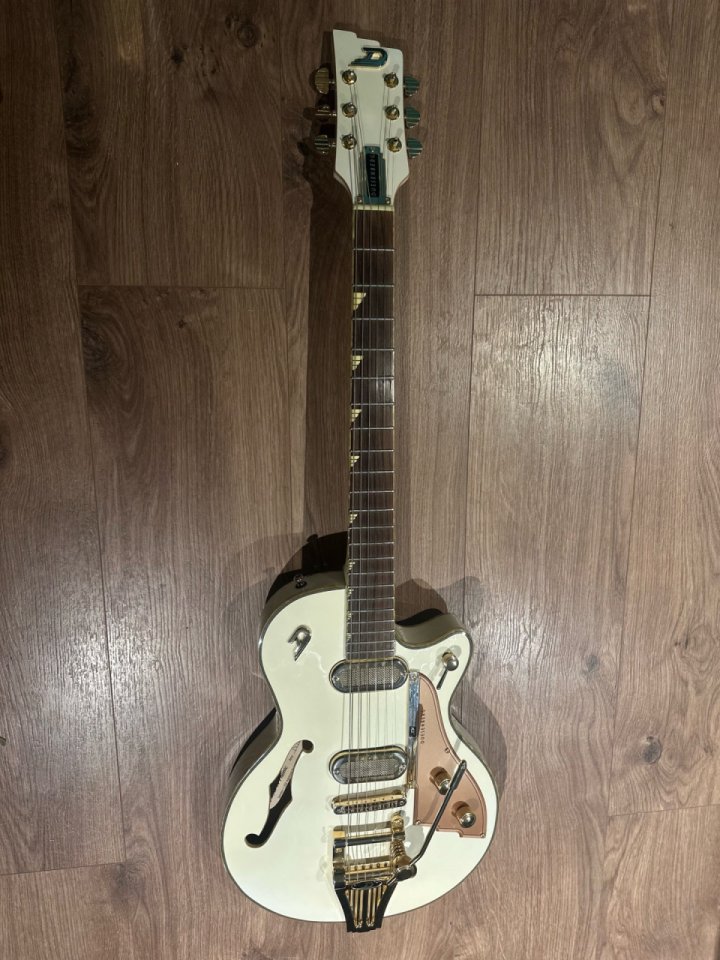 Duesenberg Phoenix blanca