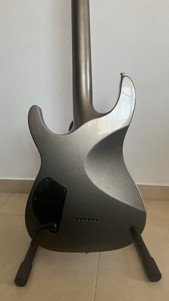 Guitarra barítona LTD HB-300 27" Made in Korea