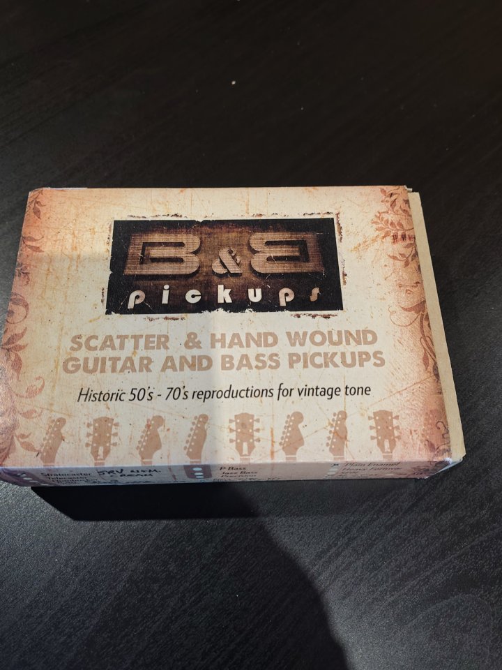 Pastilla P90 en formato humbucker B&B de segunda mano · Foto 3 de 3 · Granada · 60 €