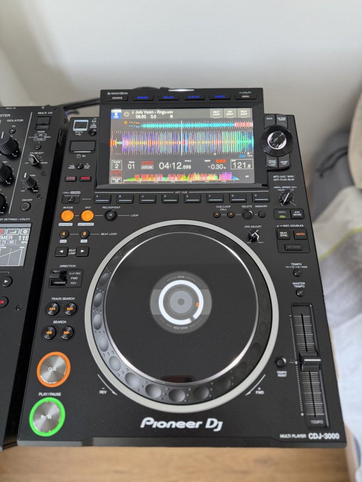 Pack: 2x Pioneer CDJ-3000 + DJM-V10 LF + Decksavers (Estado Impecable) de segunda mano · Foto 5 de 8 · La Rioja · 7200 €