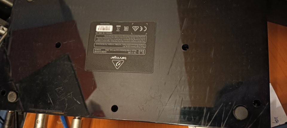 Behringer Td3 MO + Yamaha Fx500