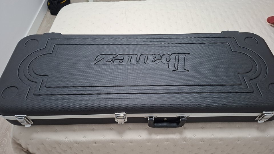 Ibanez Prestige RG652AHMFX-NGB Seymour Duncan y CTS, Made in Japan de segunda mano · Foto 9 de 10 · Madrid · 995 €