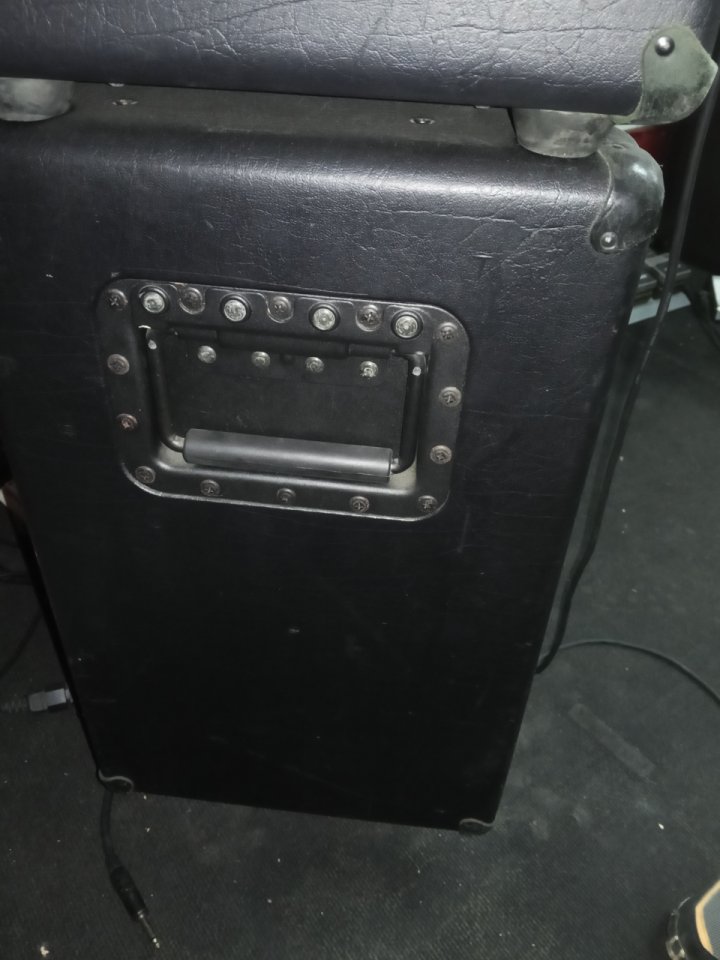 Pantalla mesa boogie de segunda mano · Foto 4 de 4 · Burgos · 300 €