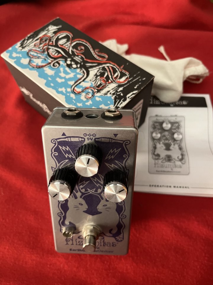 Pedal Hizumitas 1”edición EarthQuaker Devices de segunda mano · Foto 2 de 3 · Madrid · 140 €