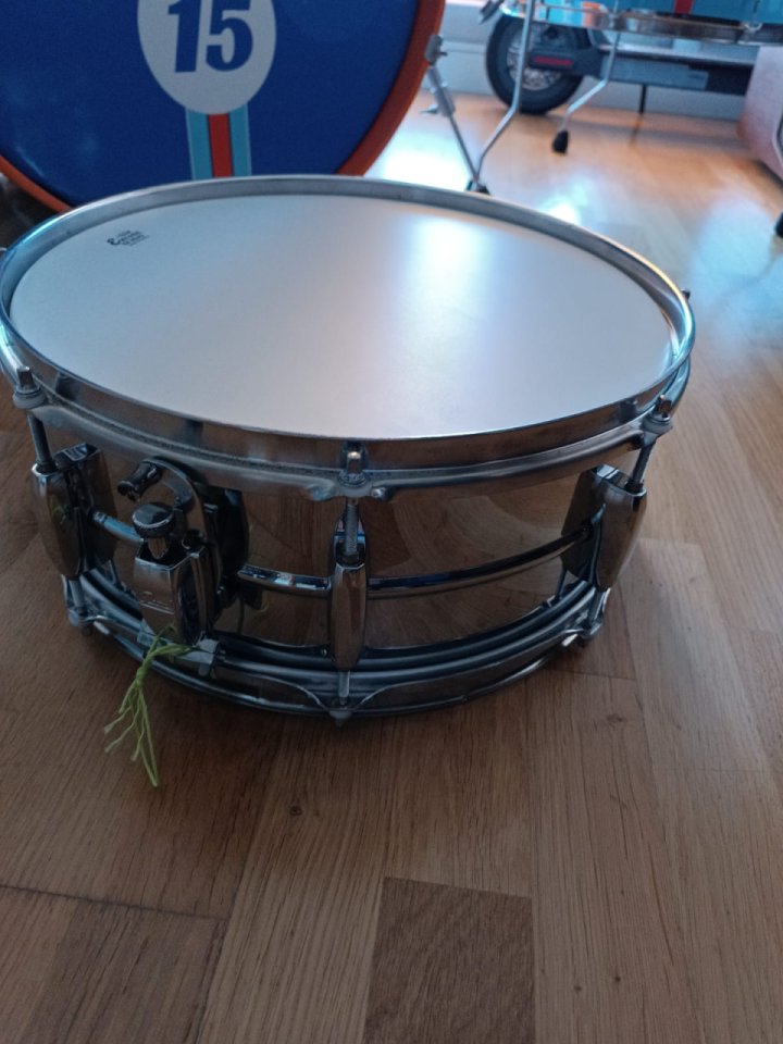 Bateria Pearl Export restaurada