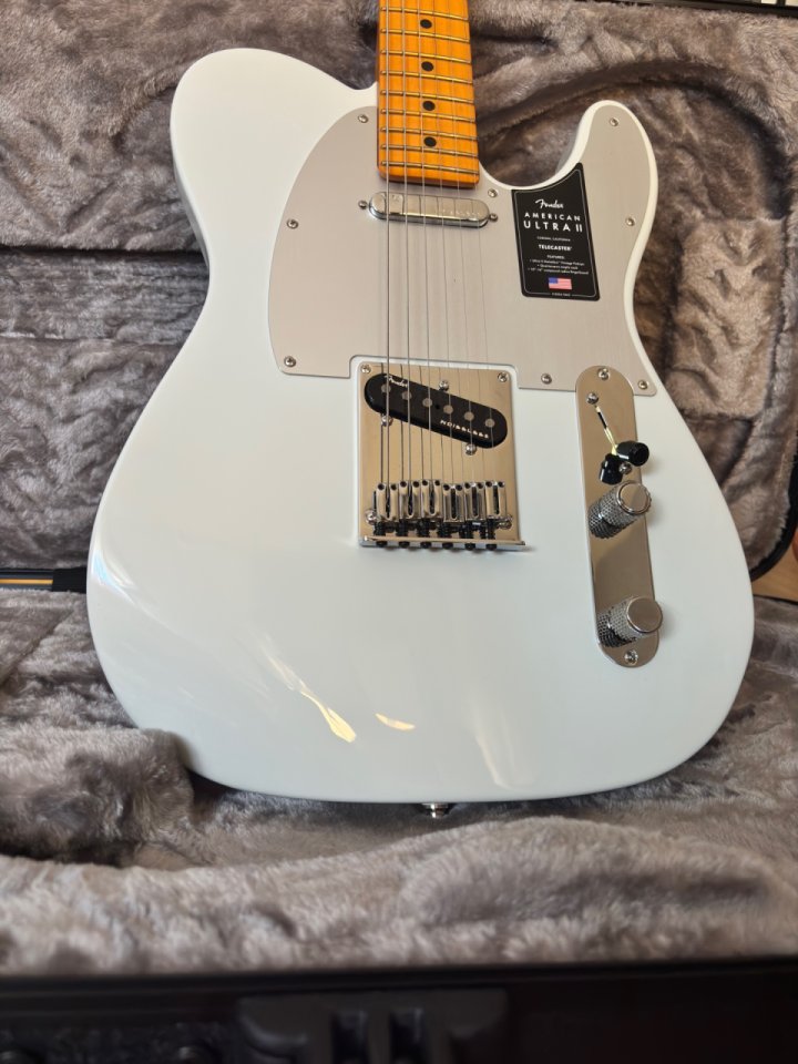Fender Telecaster ULTRA II de segunda mano · Foto 2 de 10 · Madrid · 1850 €