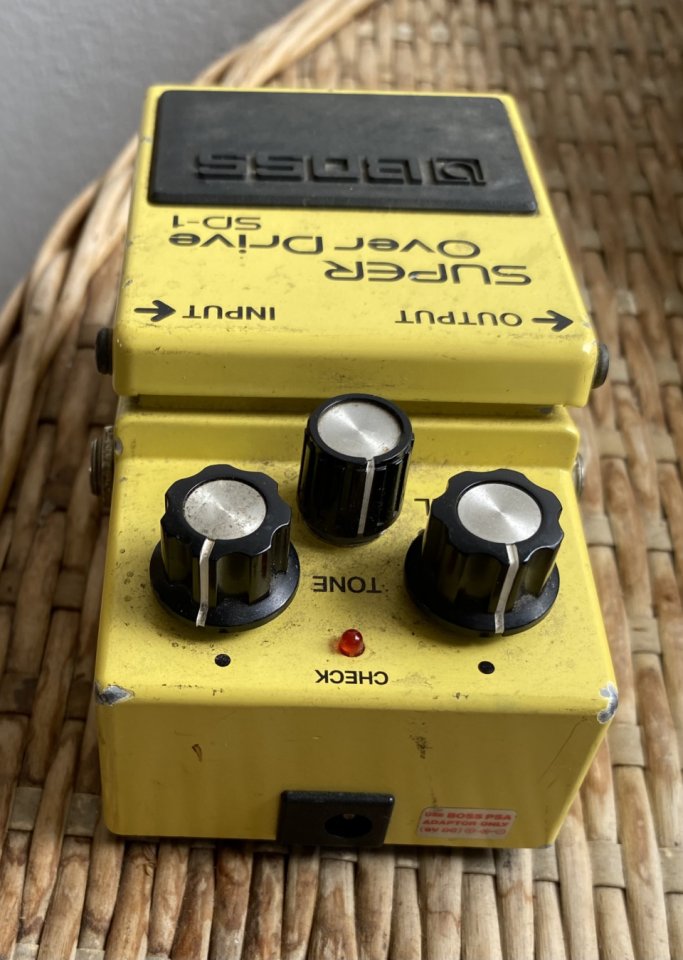 Pedal Boss SD-1 SÚPER Overdrive de segunda mano · Foto 2 de 2 · A Coruña · 60 €