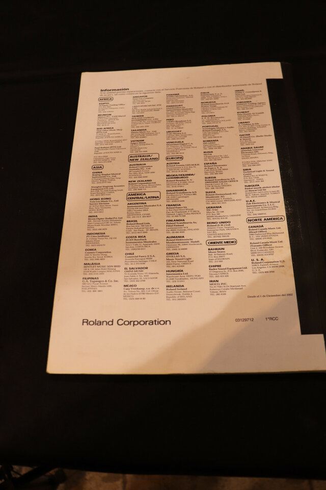 Roland SPD-S Manual en Castellano y otro en Inglés