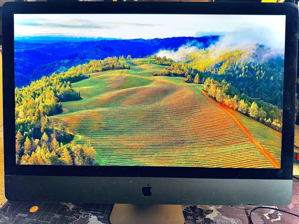 IMAC Pro 2017 (8TB HD + 64GB RAM)