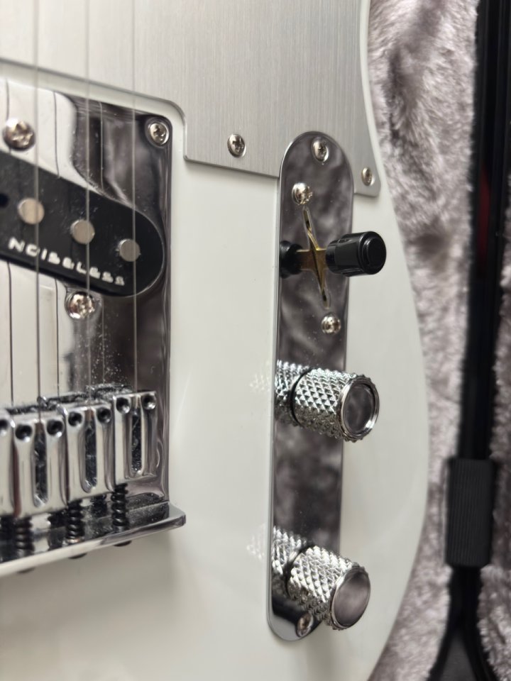 Fender Telecaster ULTRA II de segunda mano · Foto 5 de 10 · Madrid · 1850 €