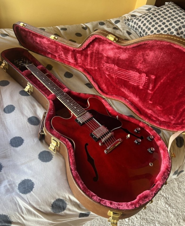 Gibson ES335 Dot de segunda mano · Foto 1 de 9 · Gipuzkoa · 2600 €