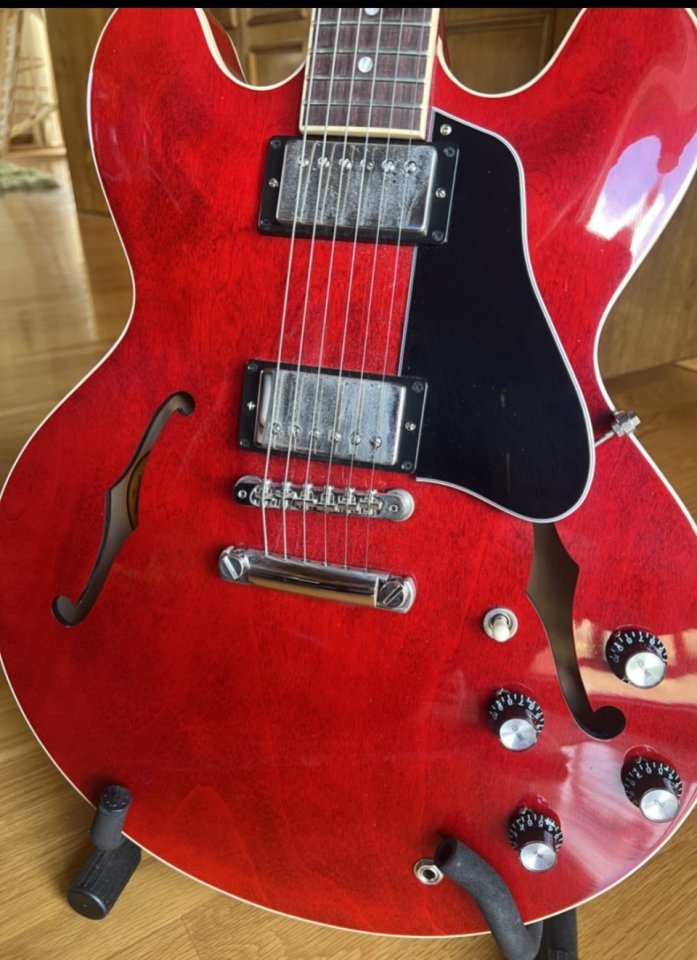 Gibson ES335 Dot de segunda mano · Foto 2 de 9 · Gipuzkoa · 2600 €