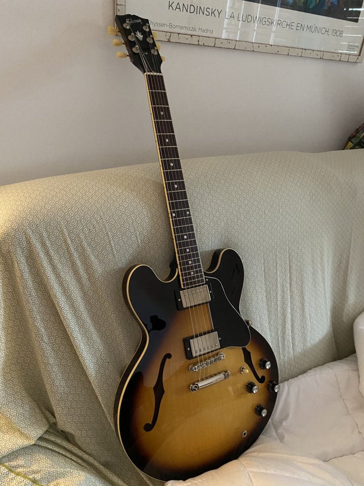Gibson ES 335 Dot