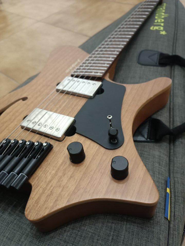 Strandberg Salen Jazz NX Natural de segunda mano · Foto 3 de 8 · Girona · 1500 €