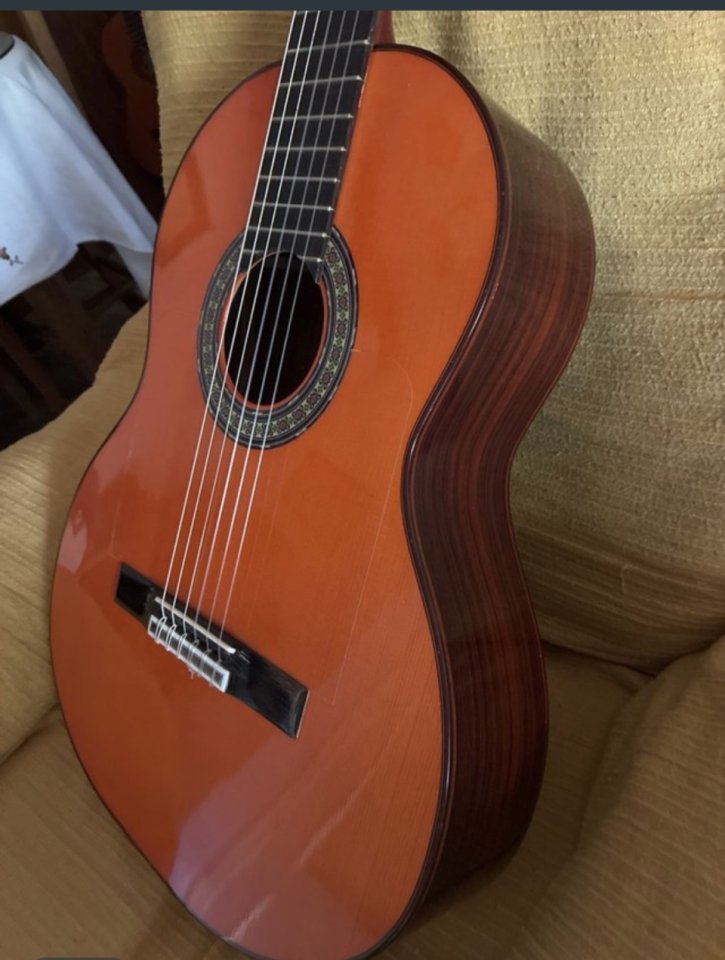 Guitarra flamenca M Romero de segunda mano · Foto 9 de 9 · Sevilla · 1200 €