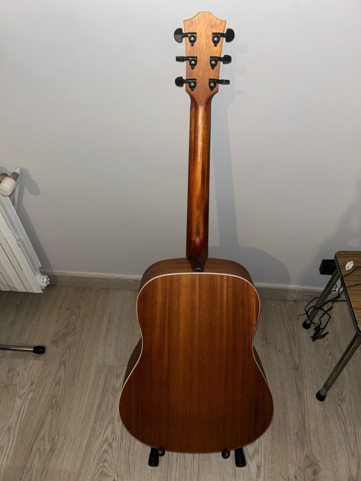 Guitarra acústica bromo baa1 de segunda mano · Foto 2 de 6 · Ourense · 100 €