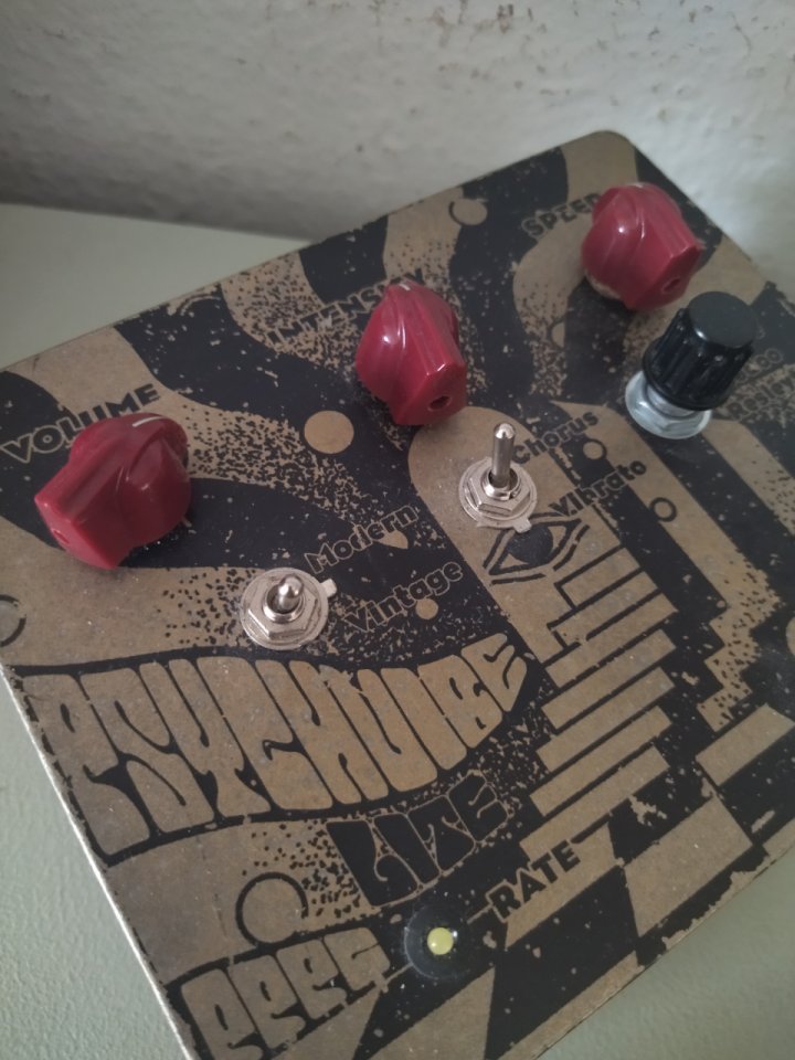 PPPC PsychVibe (Univibe/ Voodo Vibe/ Resley Tone) RESERVADO de segunda mano · Foto 3 de 5 · Barcelona · 230 €