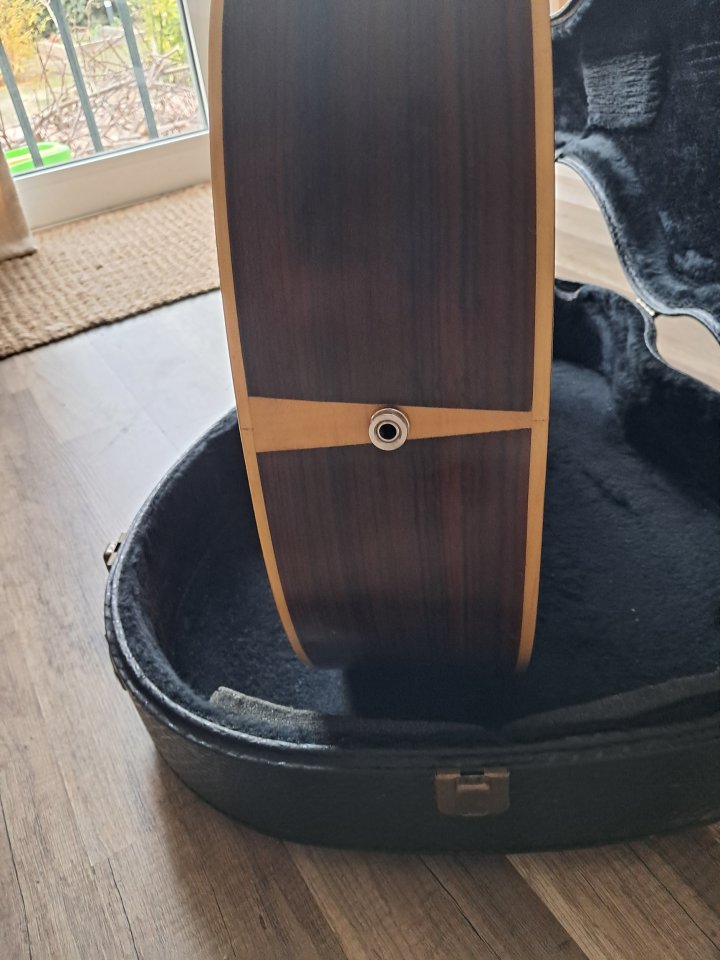 ALHAMBRA J3 Con Fishman PREFIX STEREO BLEND (2000) de segunda mano · Foto 3 de 10 · Madrid · 370 €