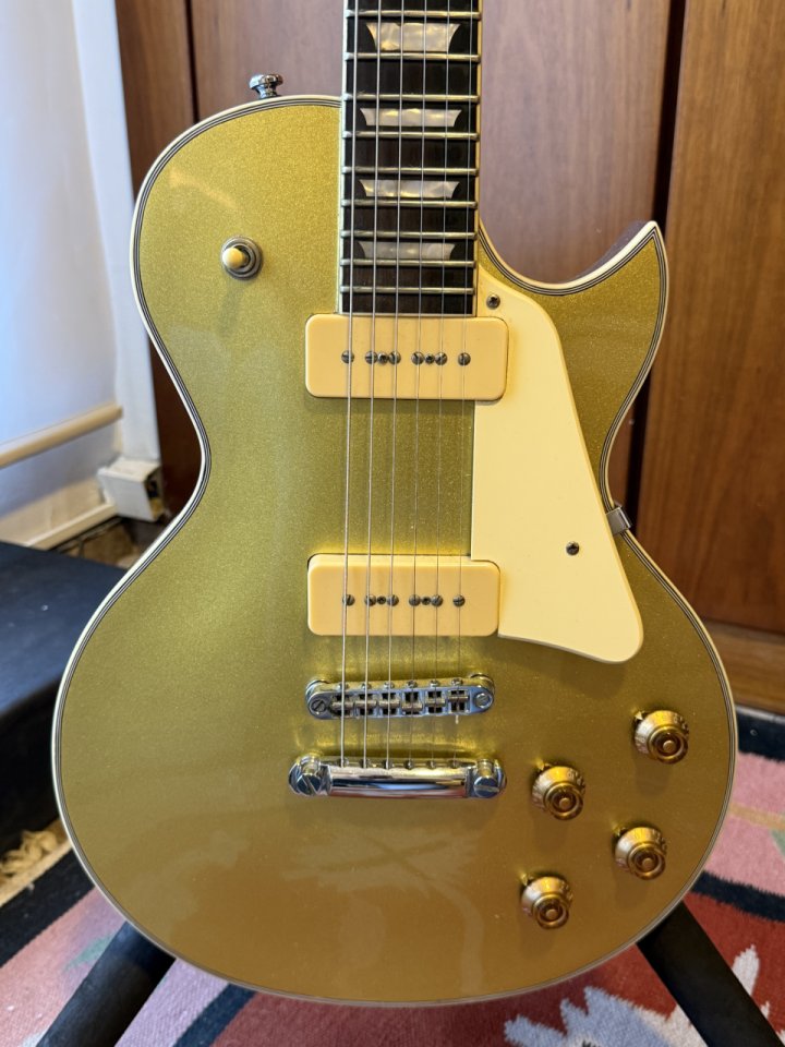 Guitarra Sire L7V Gold Top de segunda mano · Foto 3 de 4 · Barcelona · 500 €