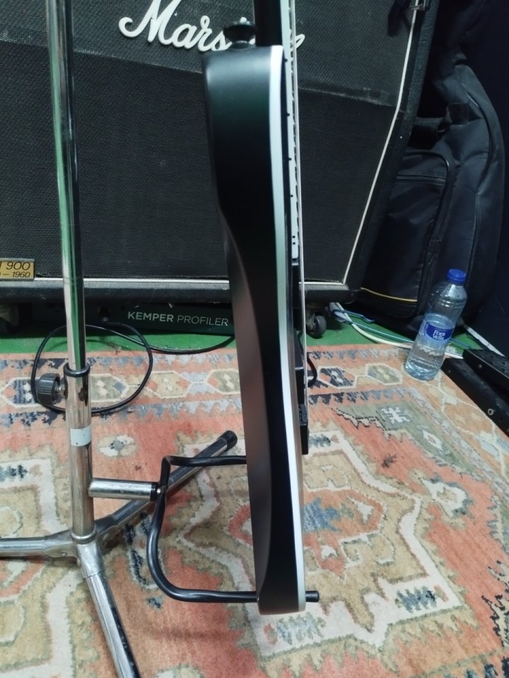 Jackson Soloist X series Baritono