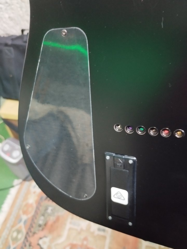 Jackson Soloist X series Baritono