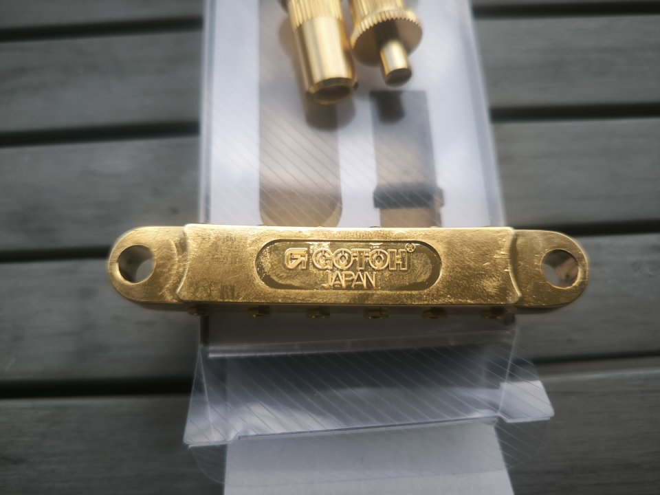 Gotoh GE103B-T TOM-Style Bridge G ENVÍO INCLUIDO de segunda mano · Foto 2 de 2 · Murcia · 30 €