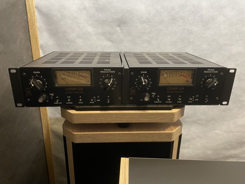 Golden Age Comp 2A + Rack