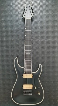 Cambio por Bajo-Guitarra ESP E-II HRF NT-8 Negra de segunda mano · Foto 1 de 7 · Cáceres