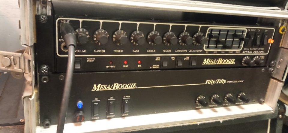 Rack mesa boogie studio pre+ 50/50 de segunda mano · Foto 1 de 4 · Navarra · 1500 €
