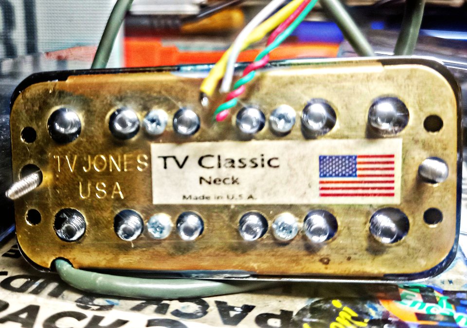 TV Jones classic mástil cromo de segunda mano · Foto 1 de 3 · Madrid · 110 €