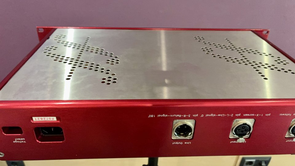 Focusrite Red 6 - Previo + EQ.