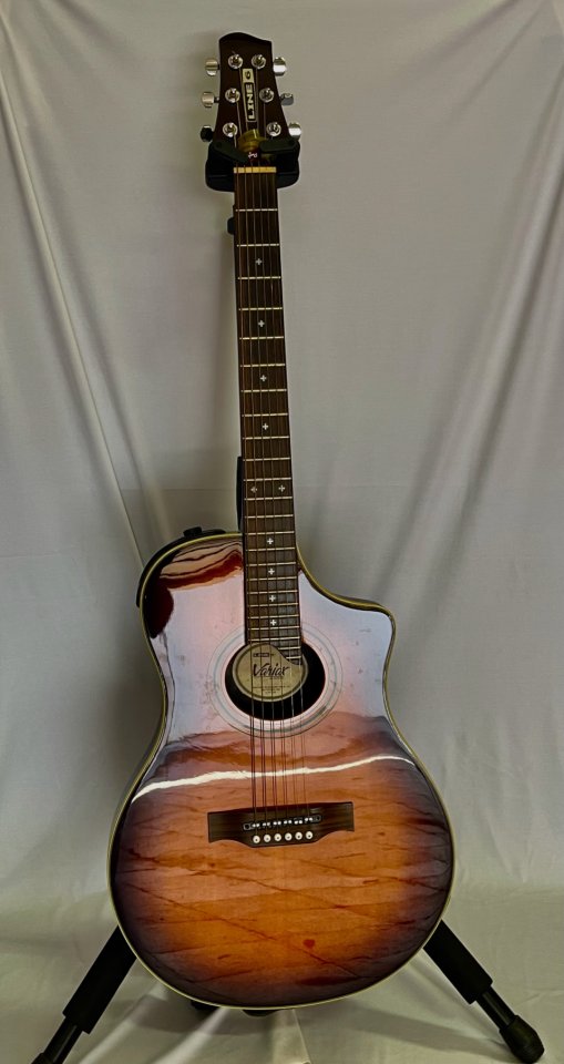 Line 6 Variax Acoustic 700 - Sunburst de segunda mano · Foto 10 de 10 · Barcelona · 800 €