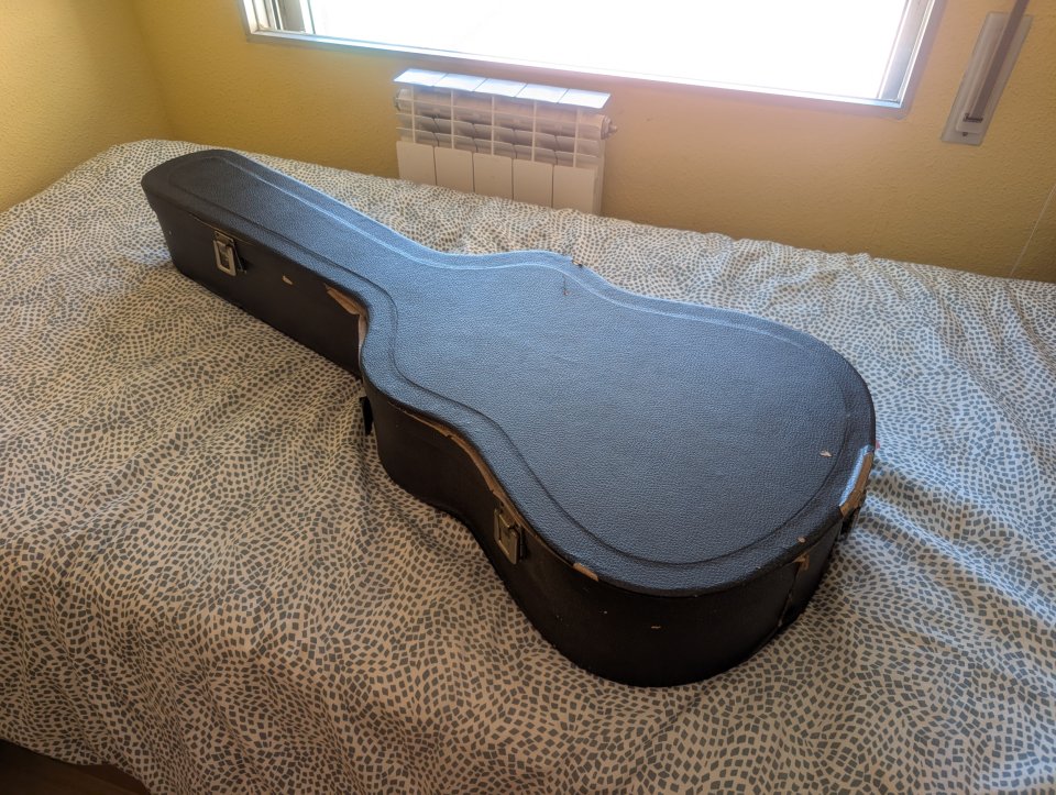Guitarra acústica Chaser de segunda mano · Foto 2 de 6 · Valladolid · 50 €