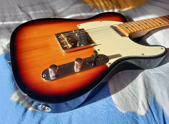 Squier Telecaster standard IC 1999