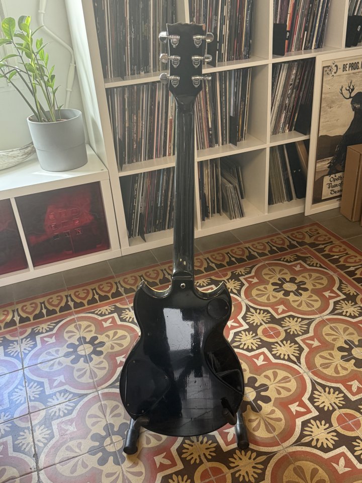 Guitarra Yamaha SG 500 (1979-1980)