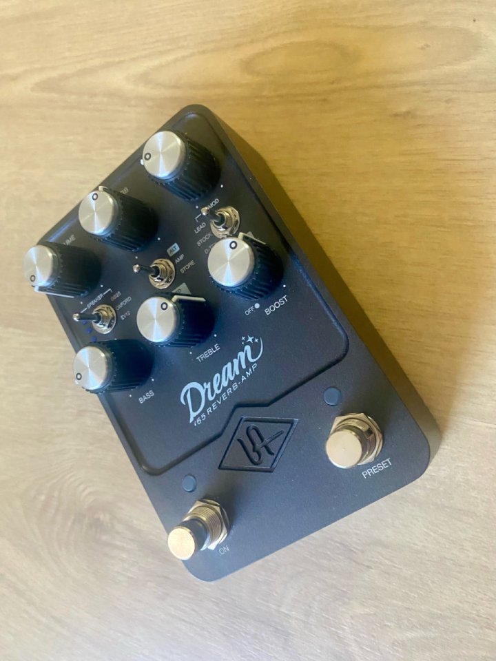 Universal Audio UAFX Dream '65 de segunda mano · Foto 1 de 7 · Pontevedra · 250 €