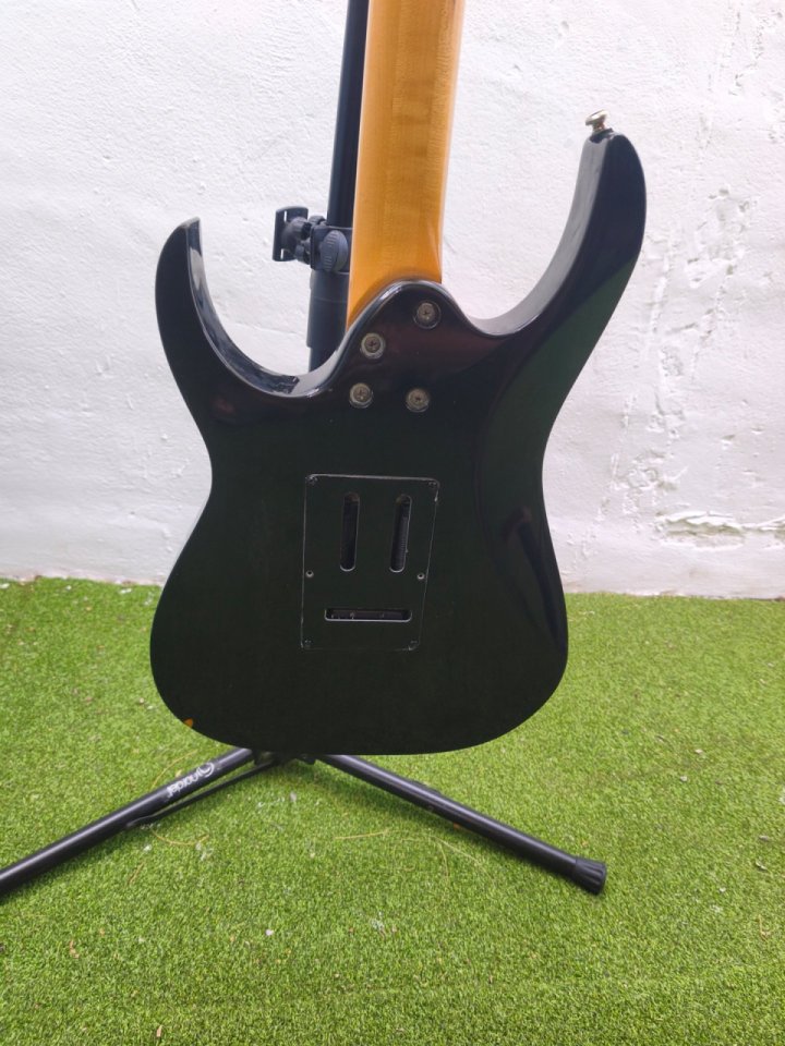 Ibanez RG350EX de segunda mano · Foto 4 de 8 · Alicante · 195 €