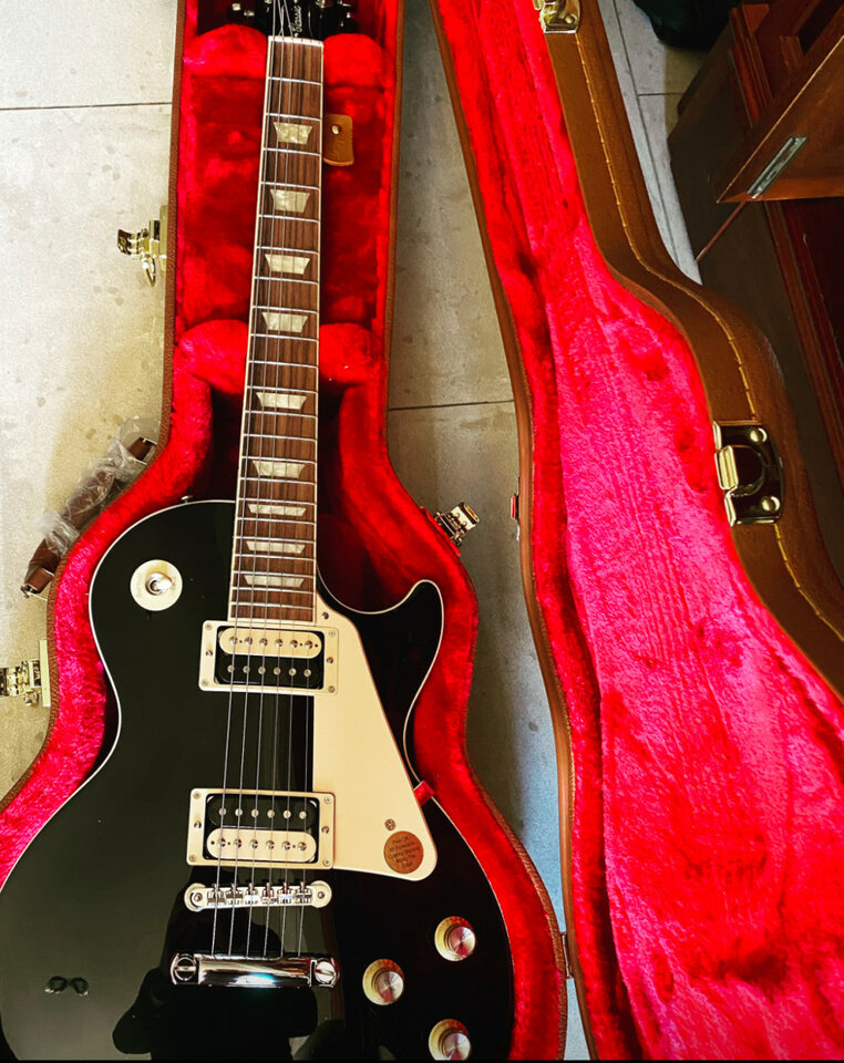 GIBSON LES PAUL CLASIC